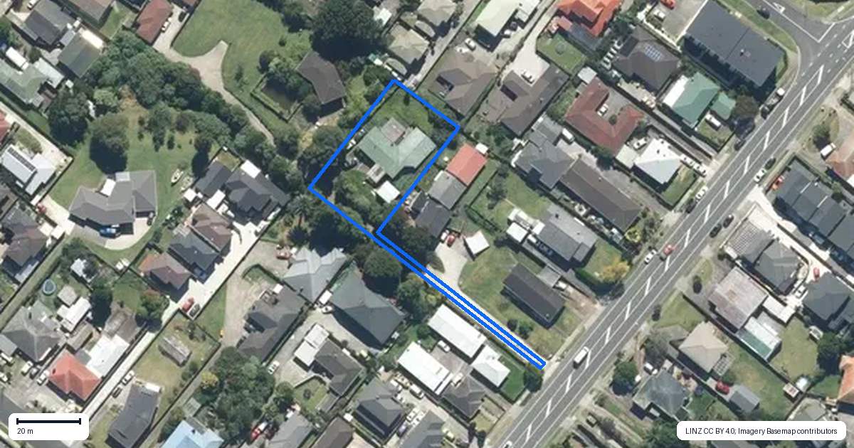 Property context map for 210 Shirley Road, Papatoetoe, Auckland
