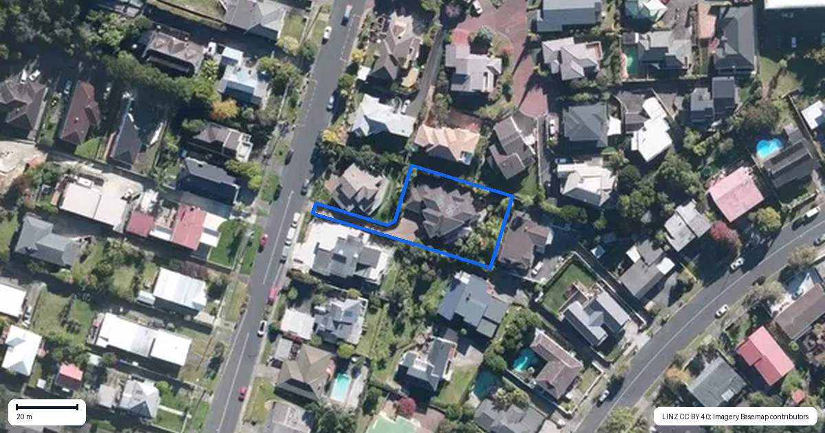 Property context map for 24A Balmain Road, Chatswood, Auckland