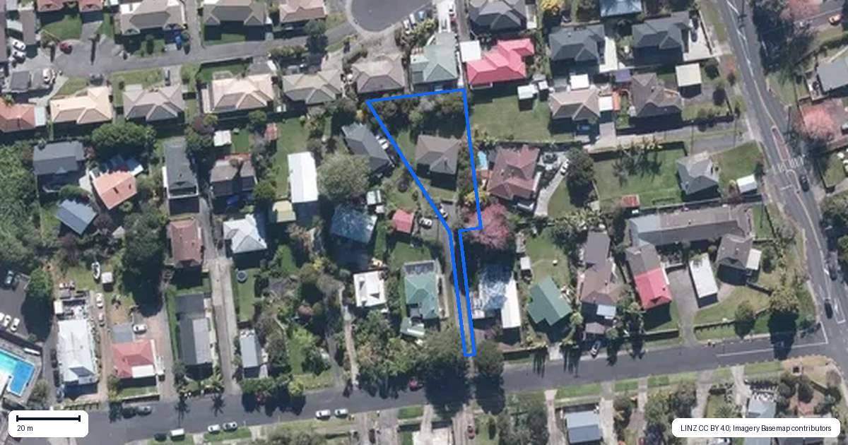 Property context map for 9A Ribblesdale Road, Henderson, Auckland