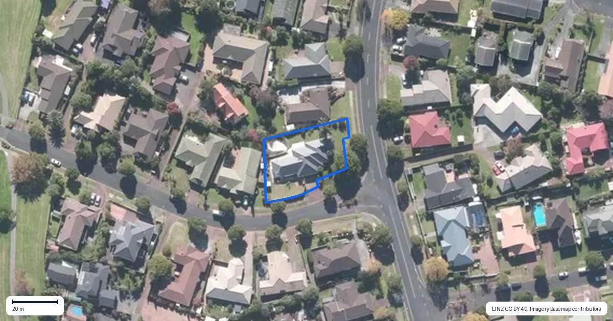 Property context map for 1 Frank Nobilo Drive, Golflands, Auckland