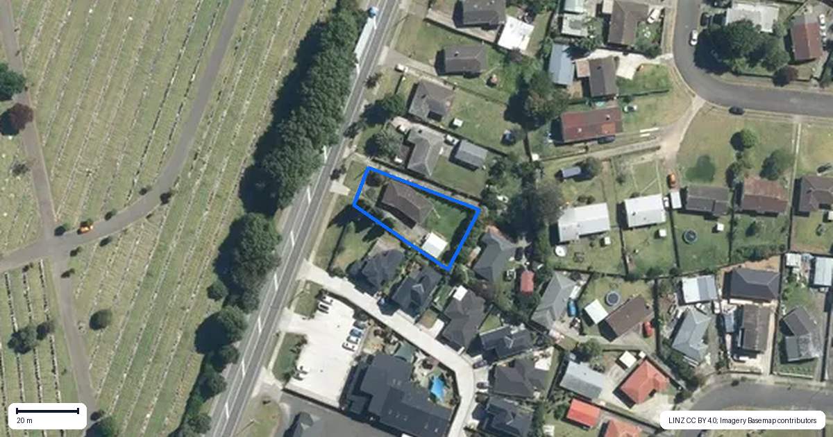 Property context map for 118 McKenzie Road, Mangere Bridge, Auckland