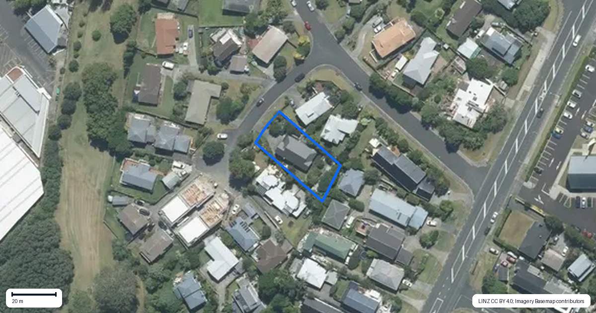 Property context map for 4 Mira Place, Windsor Park, Auckland