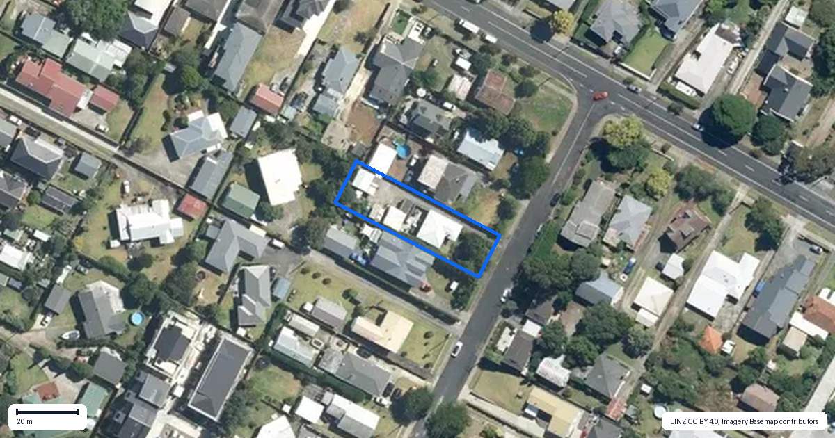 Property context map for 7 Sullivan Avenue, Mangere Bridge, Auckland