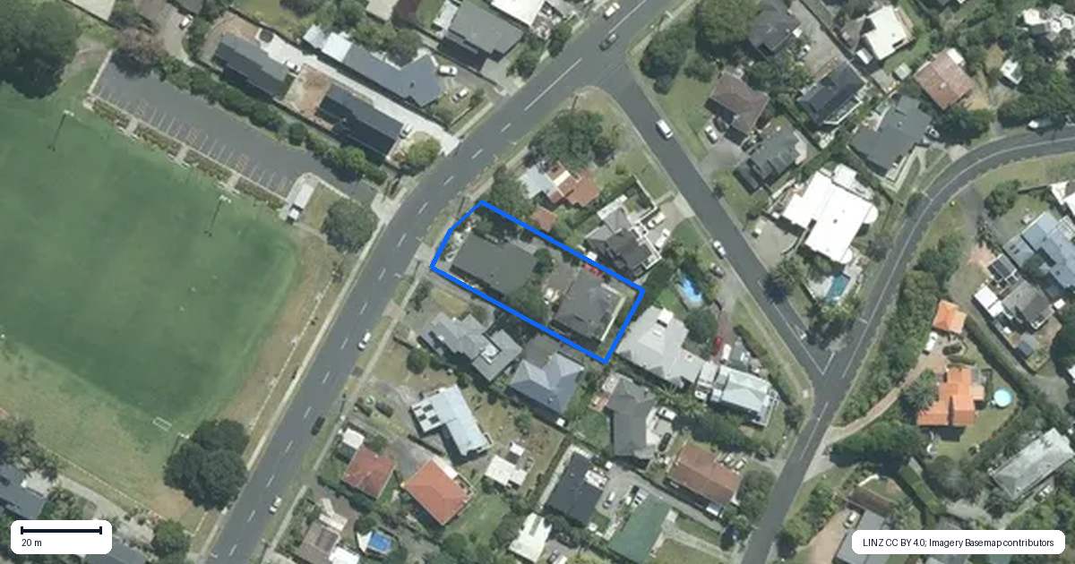 Property context map for 39A Deep Creek Road, Waiake, Auckland
