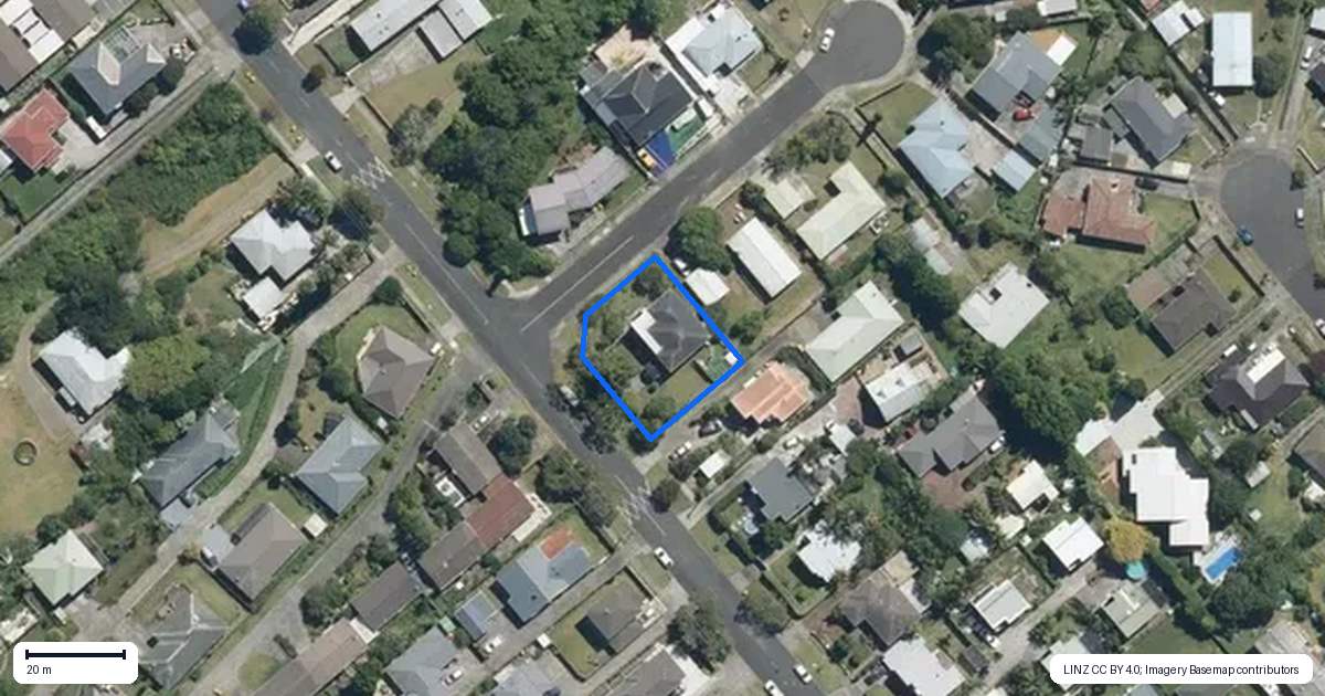 Property context map for 14 Gardner Avenue, New Lynn, Auckland