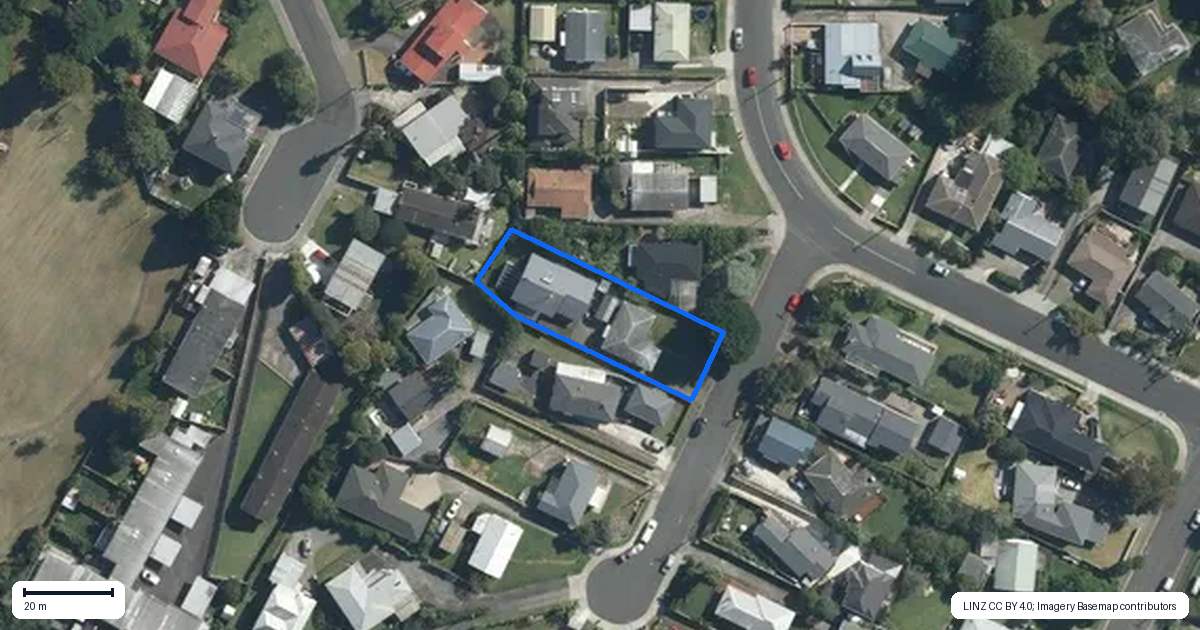 Property context map for 2A Bass Road, Mount Wellington, Auckland