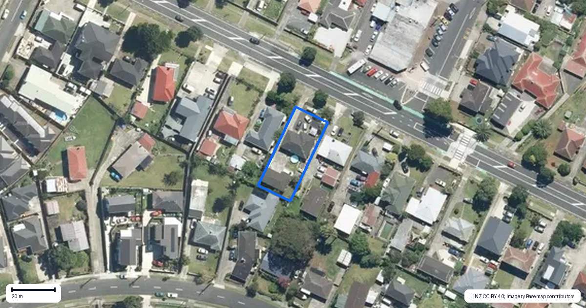Property context map for 42 Buckland Road, Mangere East, Auckland