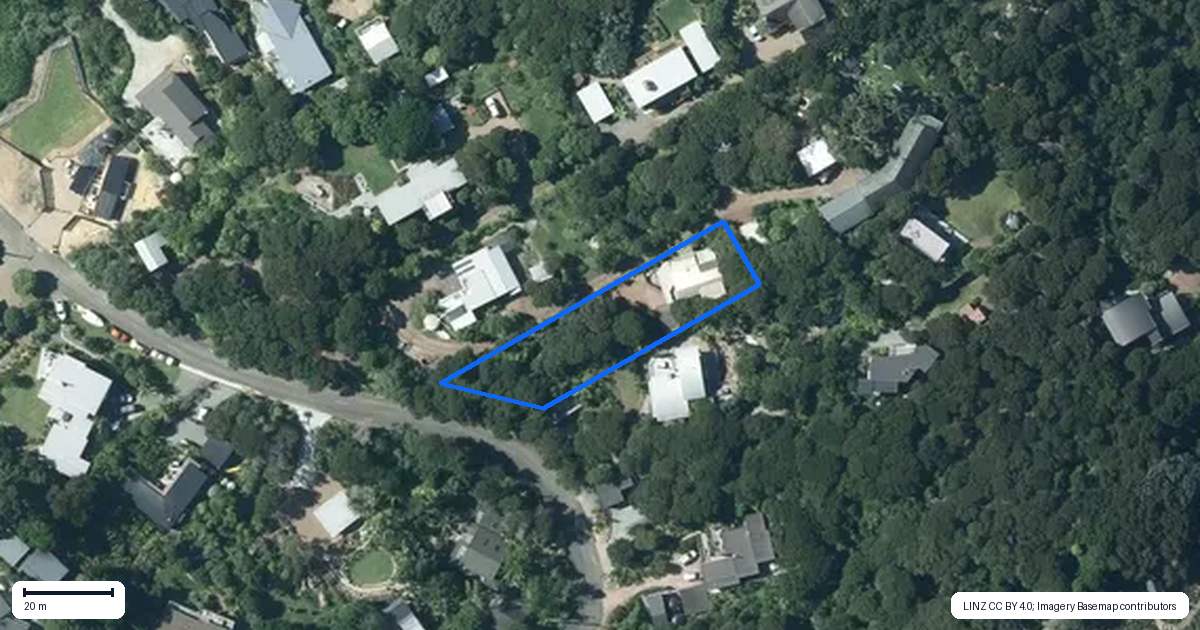 Property context map for 83 Coromandel Road, Oneroa, Waiheke Island