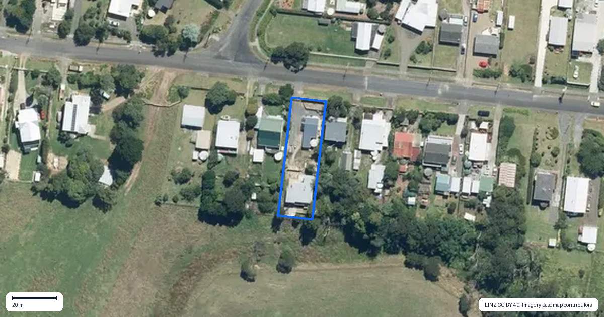 Property context map for 74 Bays Road, Orere Point