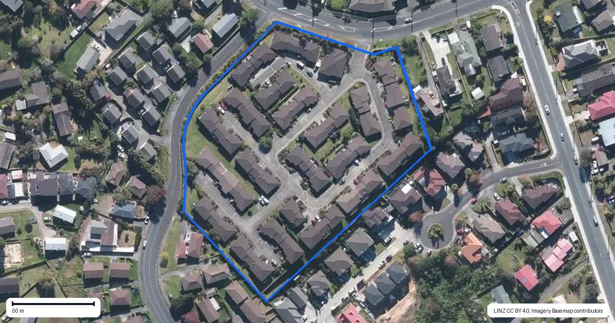 Property context map for 39/197 Royal Road, Massey, Auckland