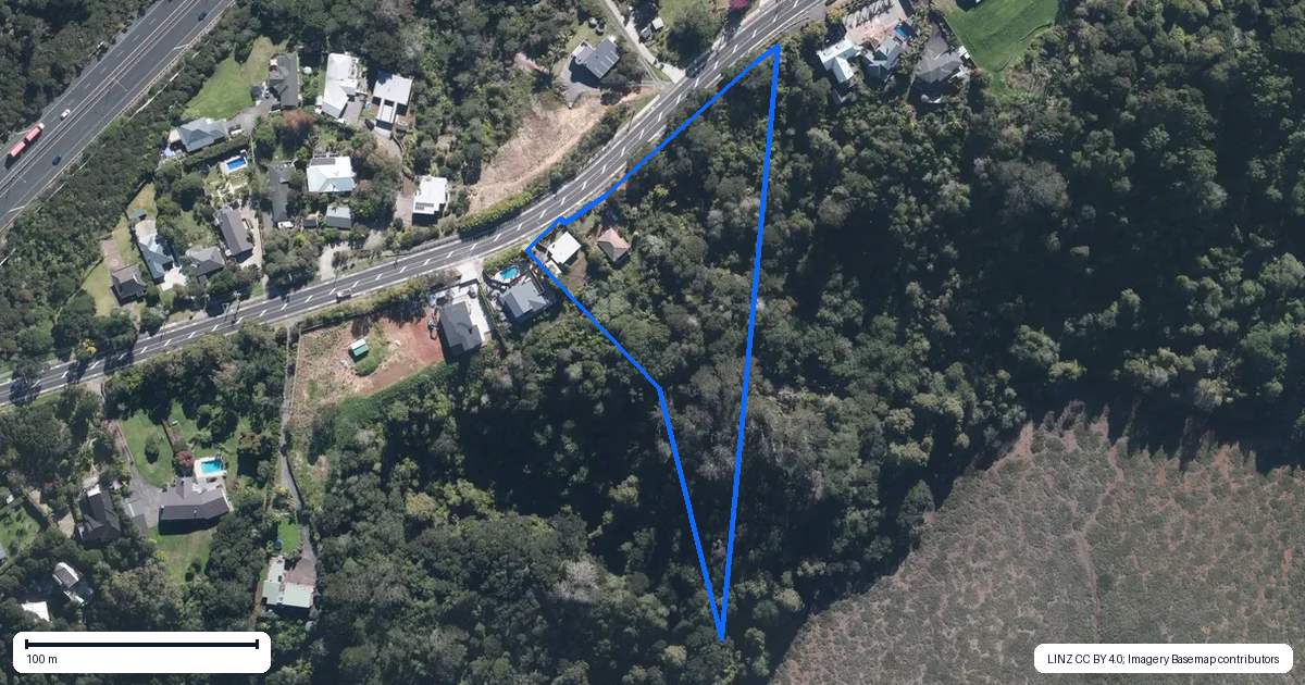 Property context map for 61 Upper Harbour Drive, Greenhithe, Auckland
