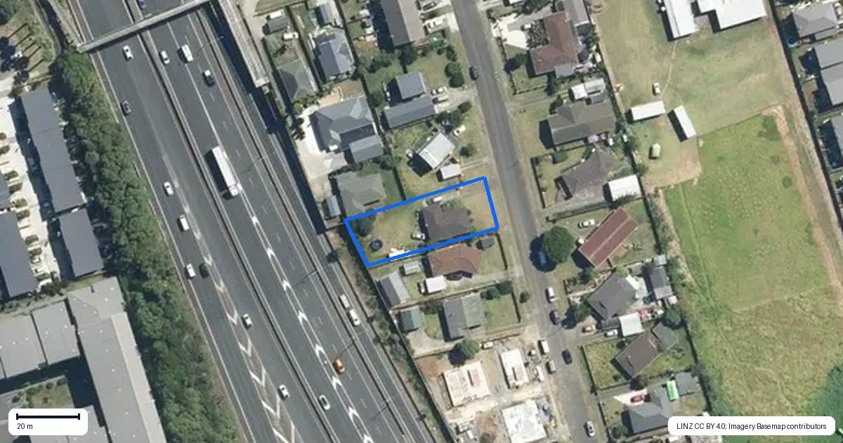 Property context map for 7 Ashmore Place, Favona, Auckland