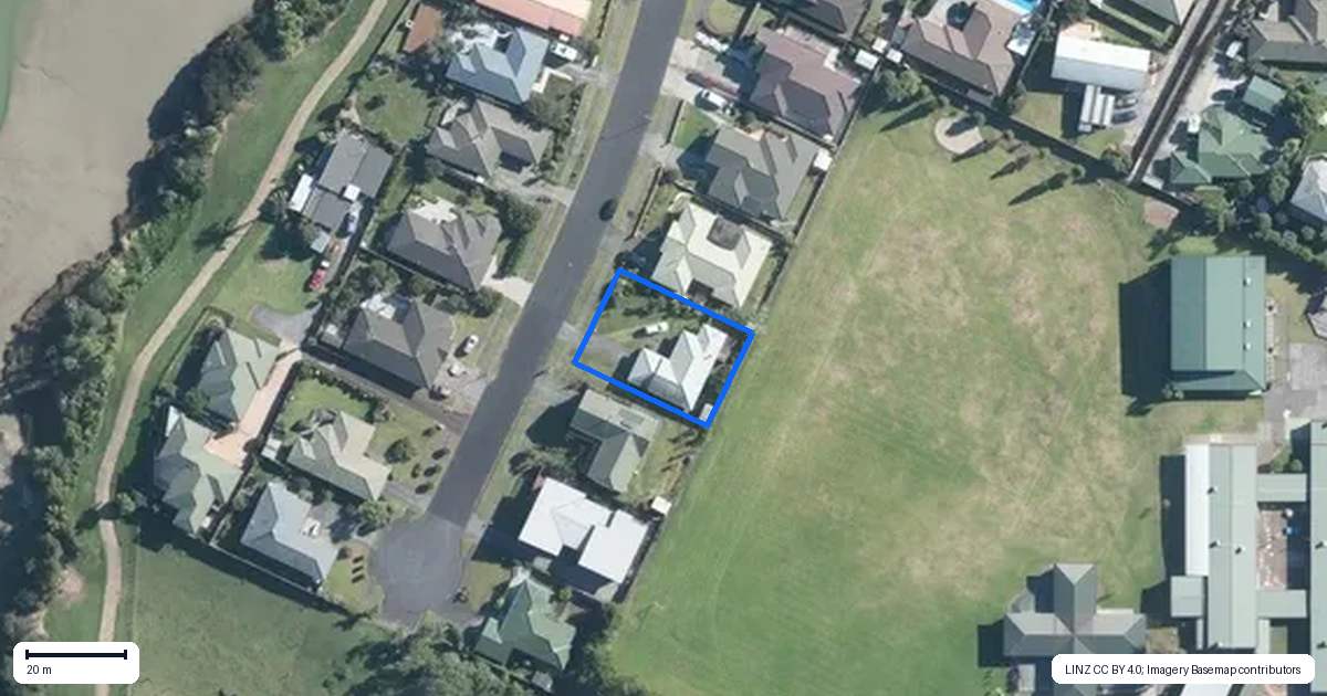Property context map for 60 Elsie Drive, Waiuku