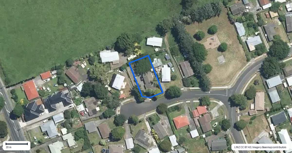 Property context map for 24 Pukeroa Place, Papakura