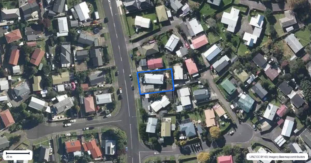 Property context map for 14 Marinich Drive, Ranui, Auckland