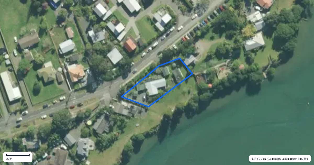Property context map for 7 Moir Street, Mangawhai