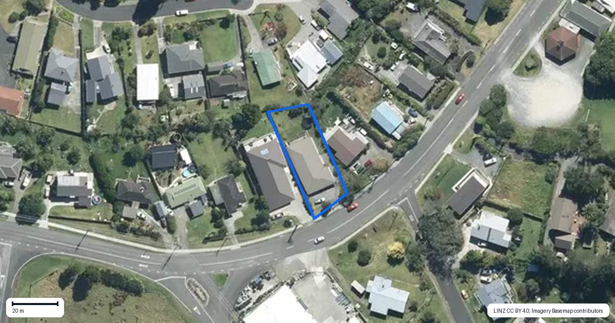 Property context map for 32 Port Albert Road, Wellsford