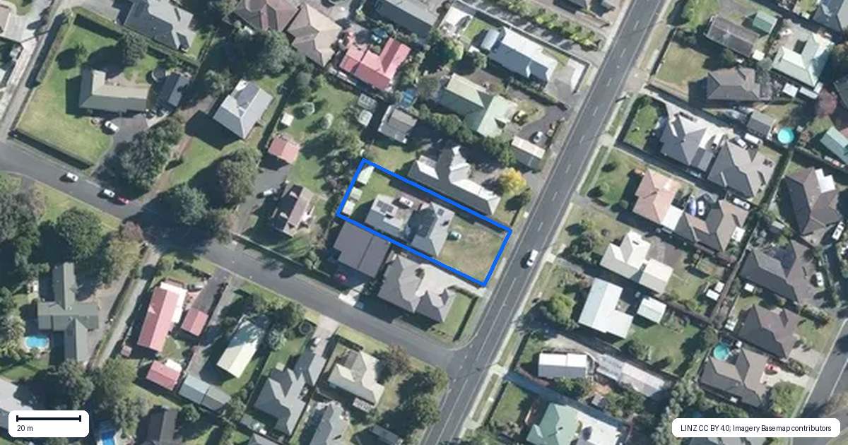 Property context map for 34 Sandspit Road, Waiuku