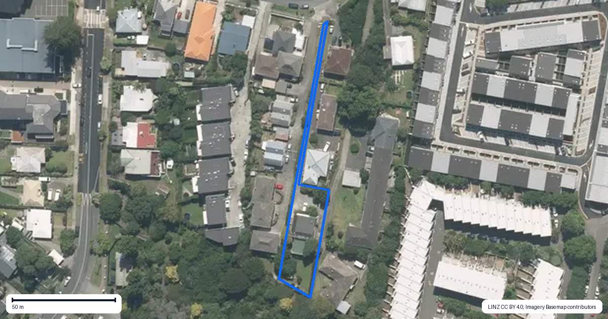 Property context map for 130B Taylors Road, Mount Albert, Auckland