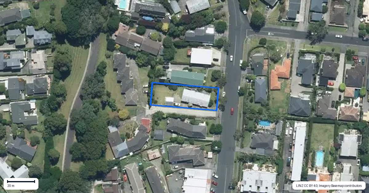 Property context map for 18 Dorchester Street, Meadowbank, Auckland