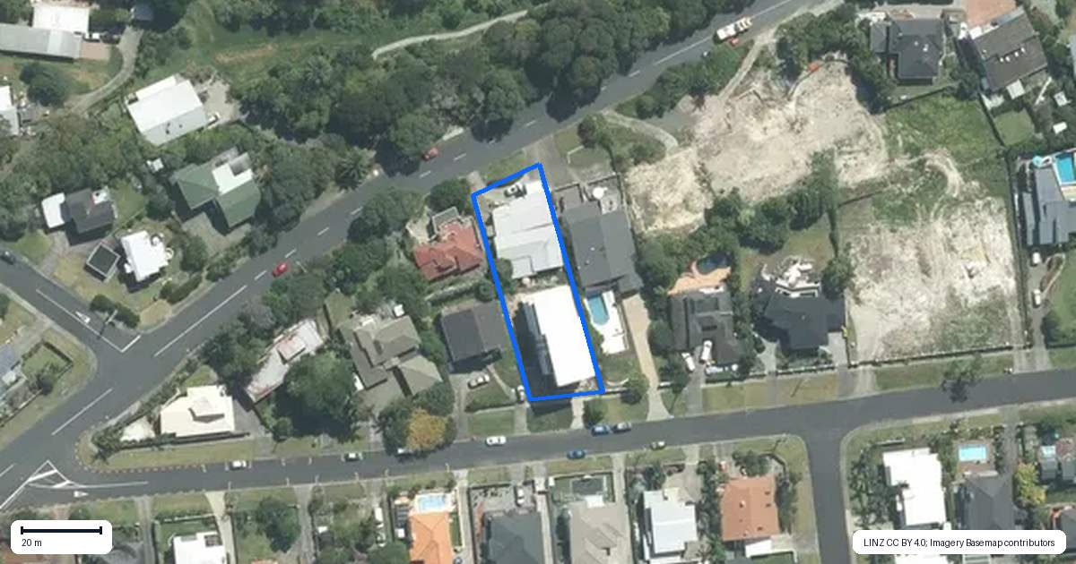 Property context map for 1/14 Beechwood Road, Rothesay Bay, Auckland