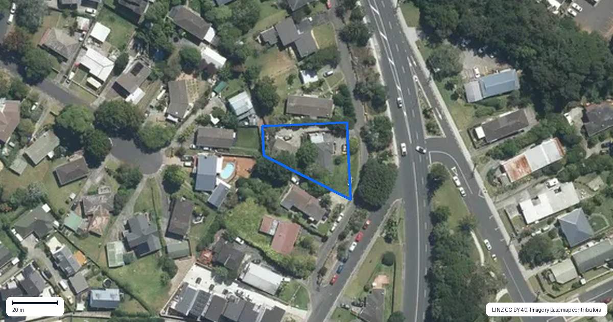 Property context map for 2/396 Glenfield Road, Glenfield, Auckland