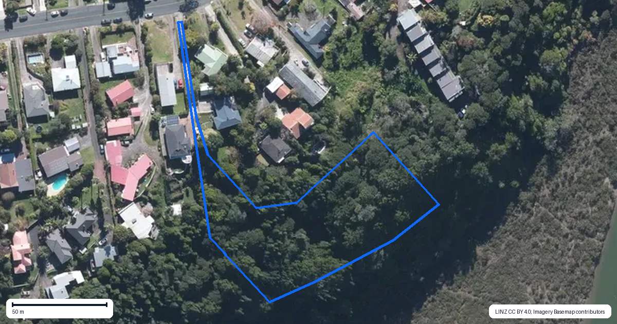 Property context map for 81C Colwill Road, Massey, Auckland