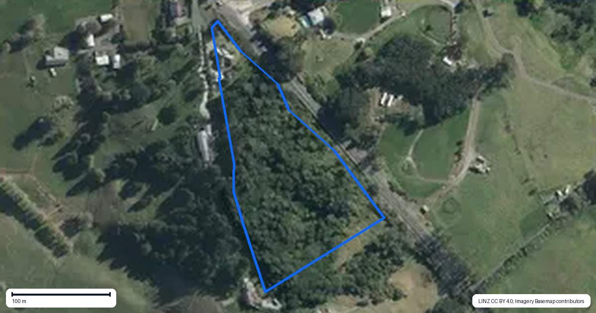 Property context map for 309 Kahikatea Flat Road, Waitoki