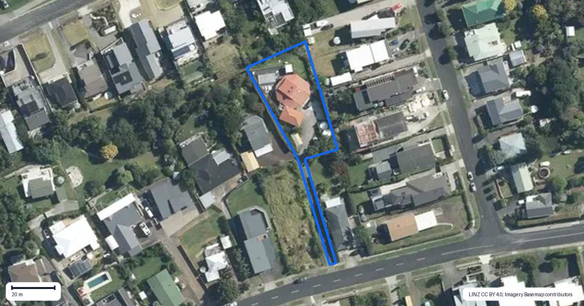 Property context map for 48 Craig Road, Maraetai, Auckland