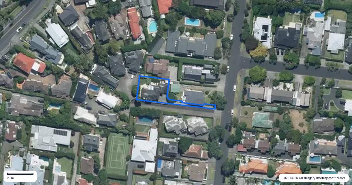 Property context map for 2/11 Kitirawa Road, Remuera, Auckland