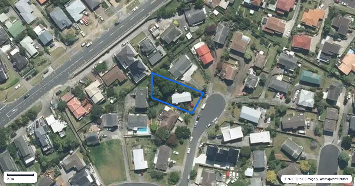 Property context map for 6 Remus Place, Totara Vale, Auckland