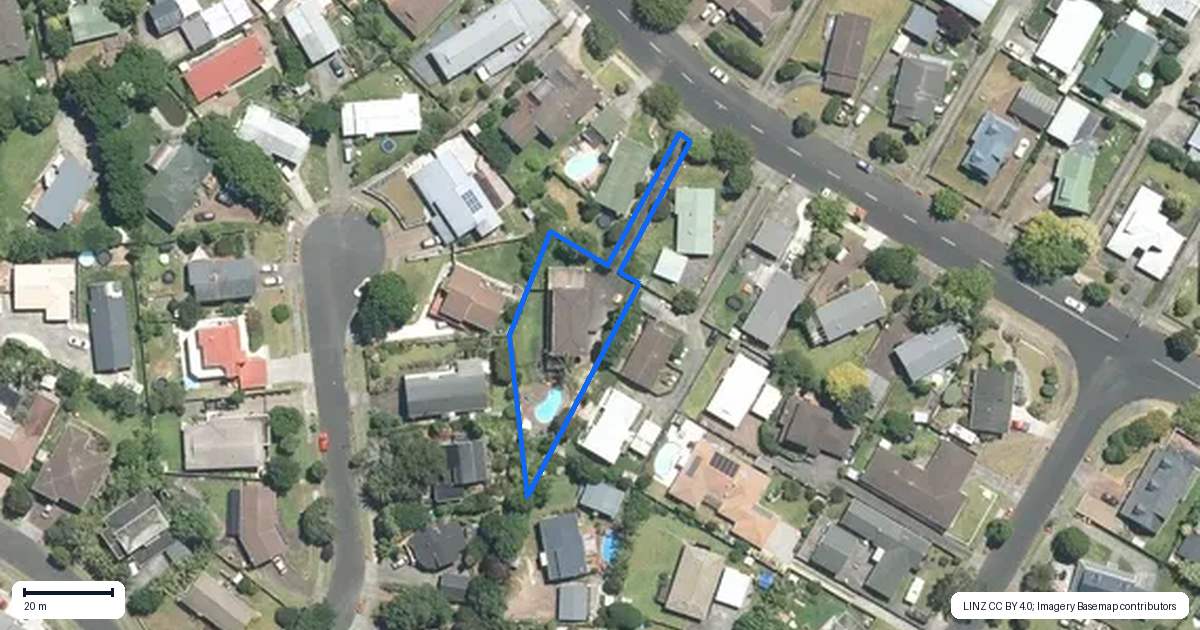 Property context map for 154 Carnoustie Drive, Wattle Downs, Auckland