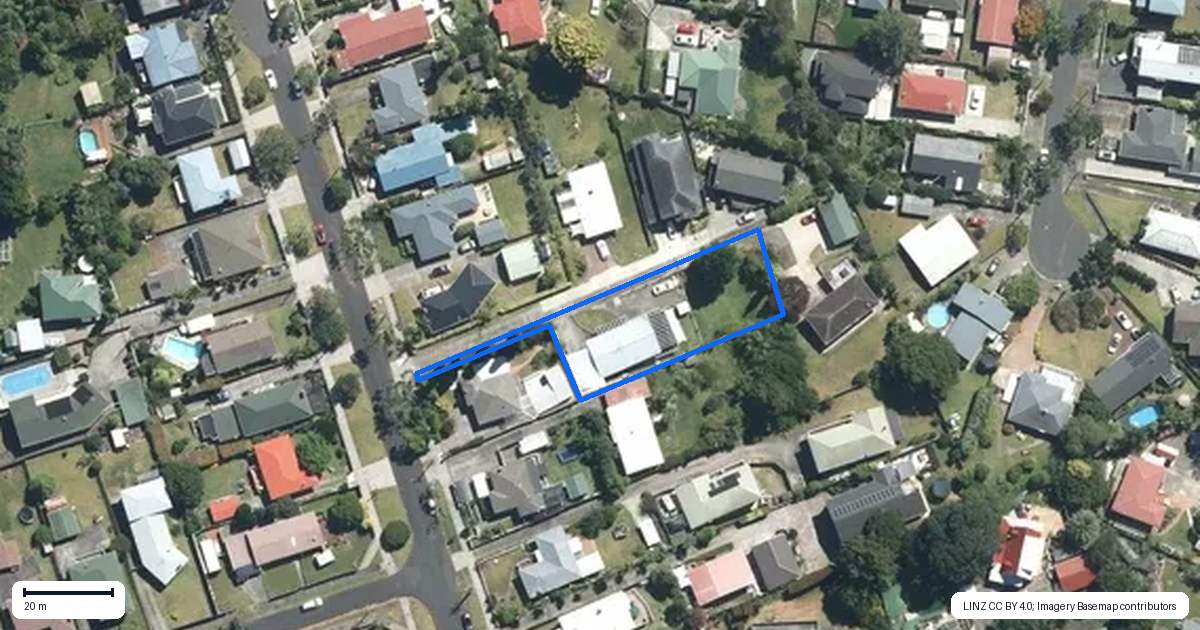 Property context map for 16 Connell Street, Blockhouse Bay, Auckland
