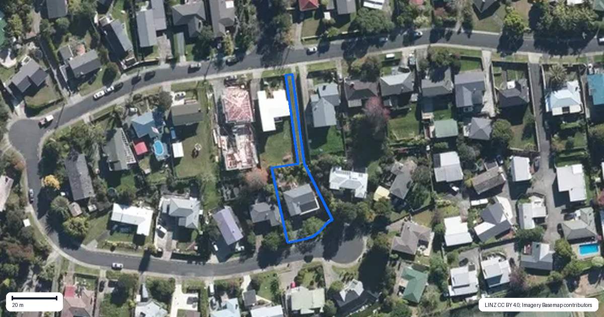 Property context map for 58 Saffron Street, Birkdale, Auckland