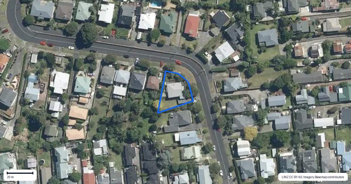 Property context map for 8 Quadrant Road, Onehunga, Auckland
