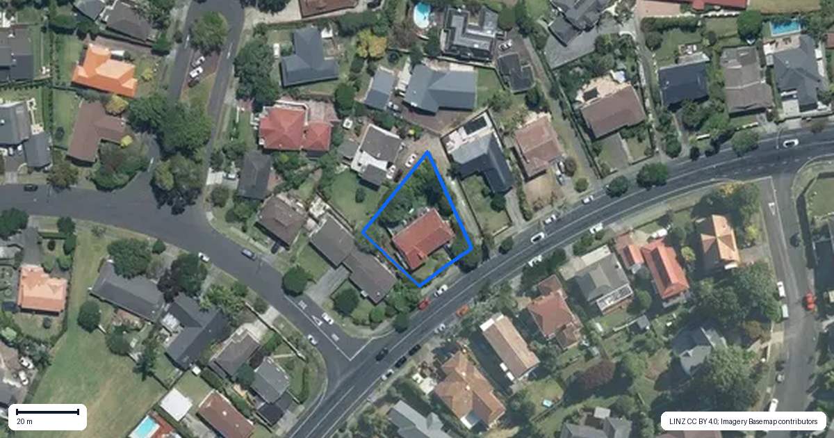 Property context map for 50 Norman Lesser Drive, St Johns, Auckland