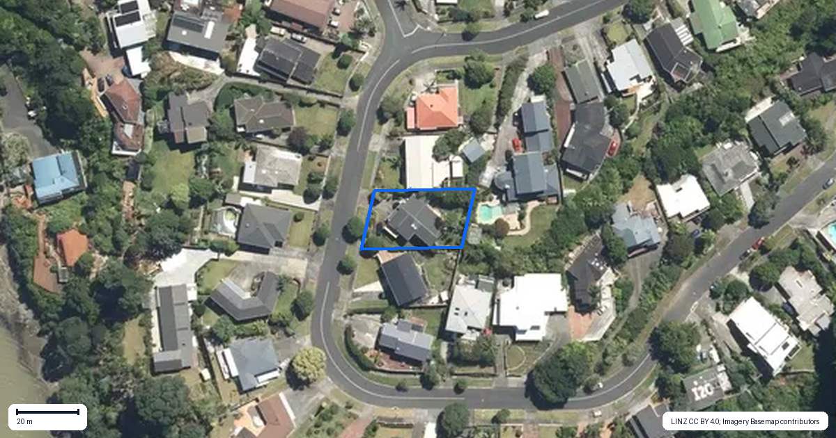 Property context map for 92 Lynbrooke Avenue, Blockhouse Bay, Auckland
