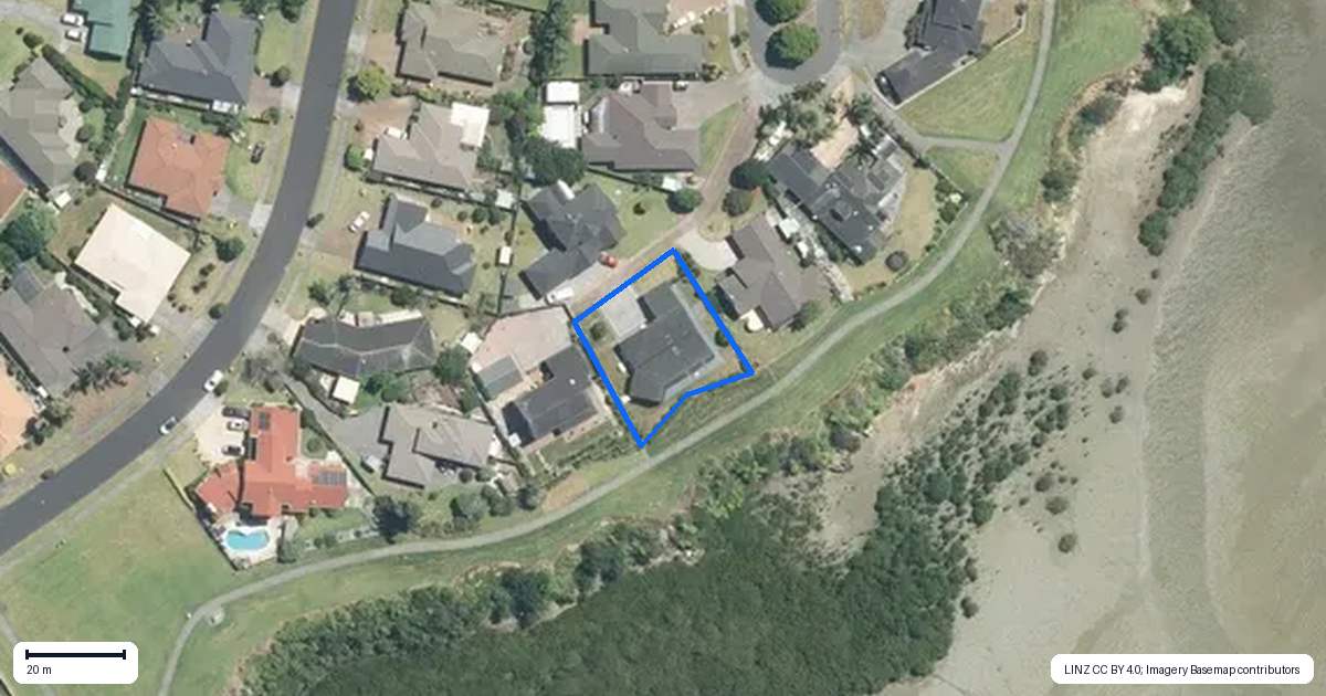 Property context map for 19 Crannich Place, Wattle Downs, Auckland