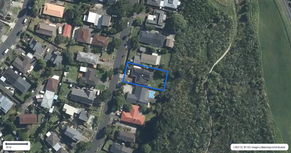 Property context map for 20 Imogene Way, Half Moon Bay, Auckland