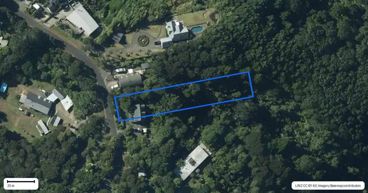 Property context map for 24 Range Road, Swanson, Auckland