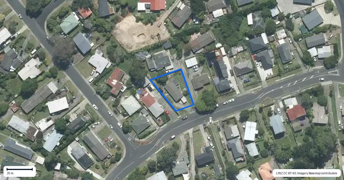 Property context map for 20 Ellice Road, Totara Vale, Auckland