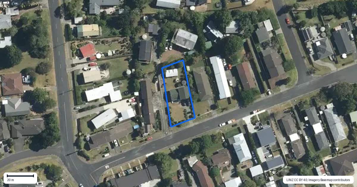 Property context map for 10 Pinotage Place, Huapai, Kumeu