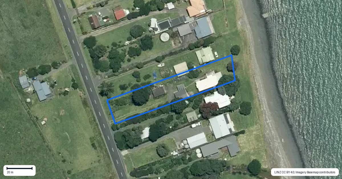 Property context map for 1686 East Coast Road, Whakatiwai, Kaiaua