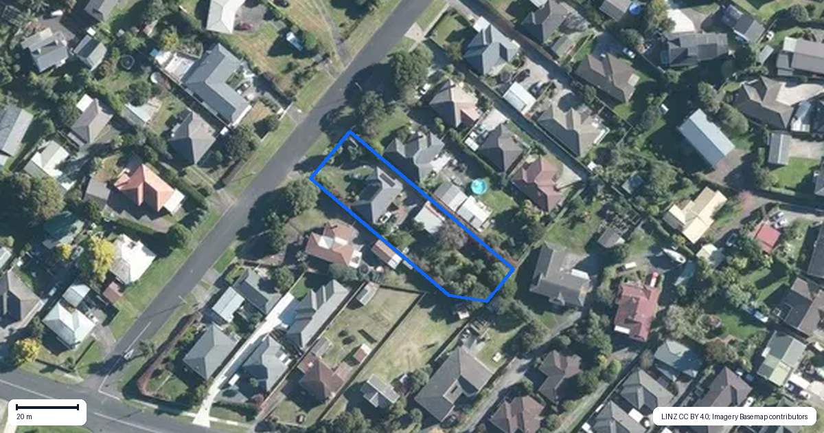 Property context map for 5 Owens Road, Waiuku