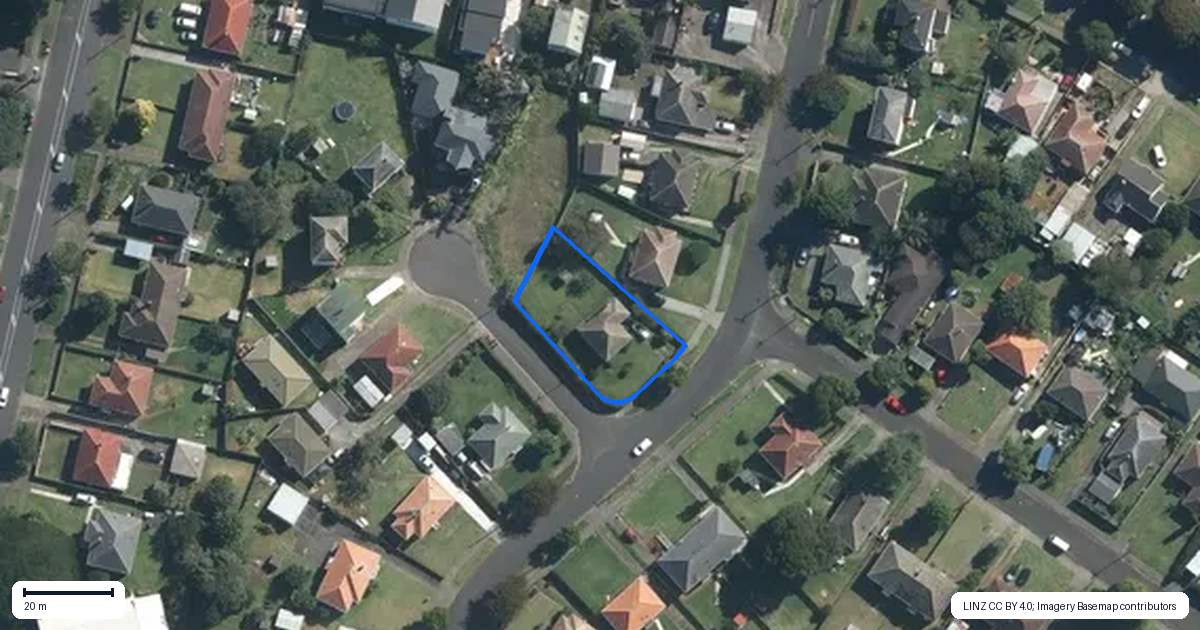 Property context map for 10 Te Koa Road, Panmure, Auckland