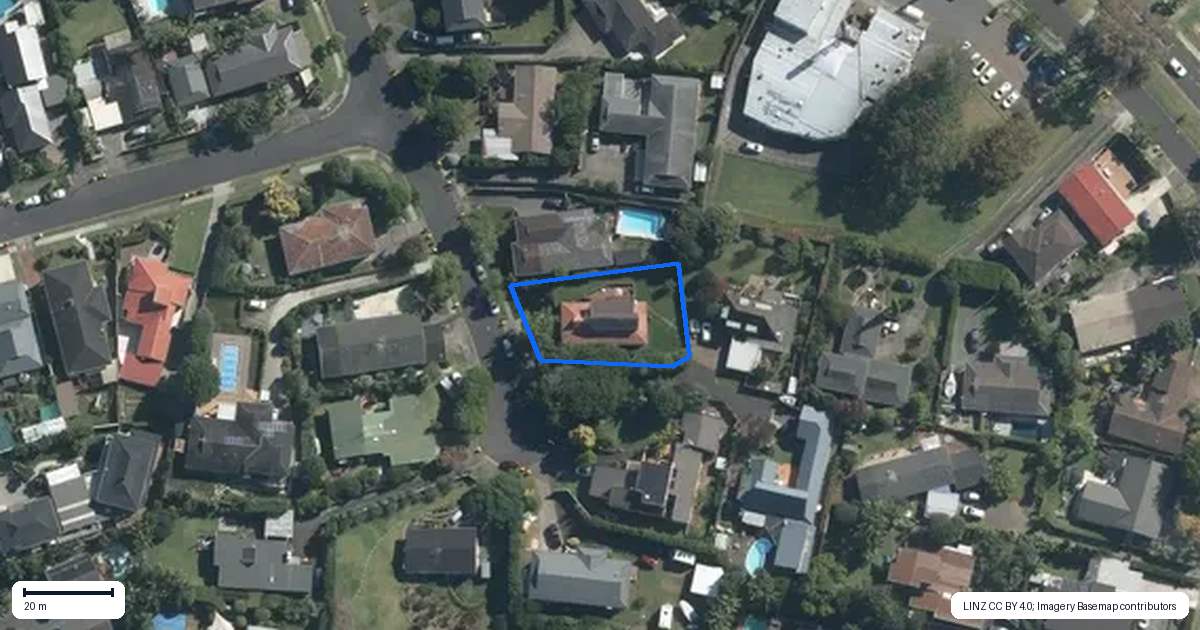Property context map for 16 Sarah Place, Farm Cove, Auckland