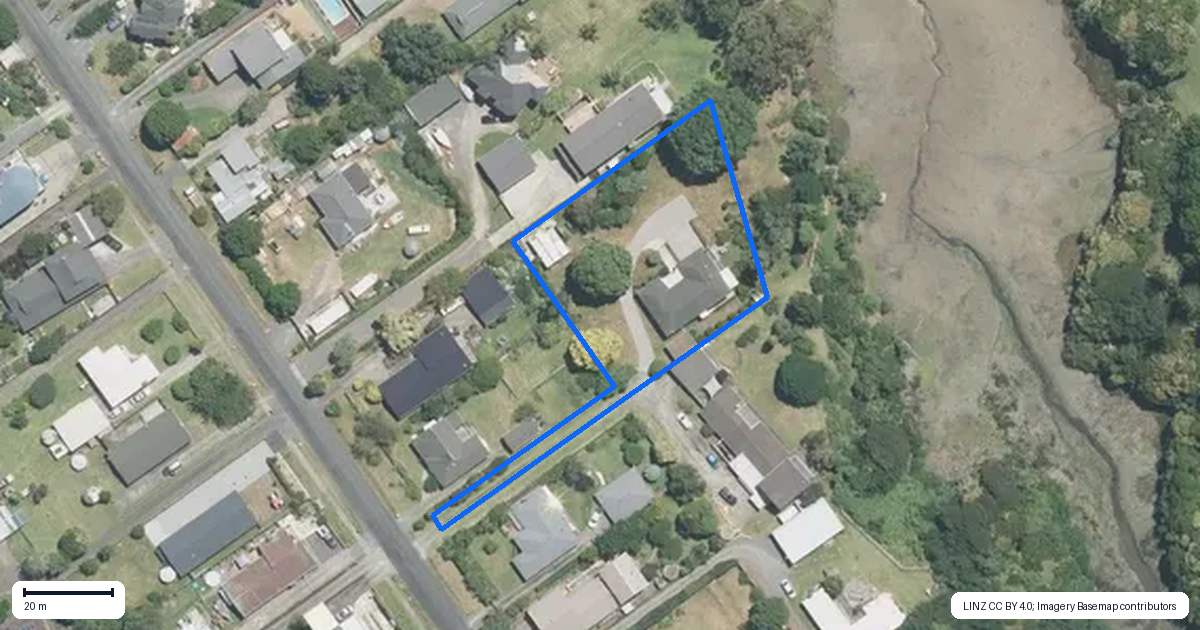 Property context map for 129 Oakland Road, Karaka, Papakura
