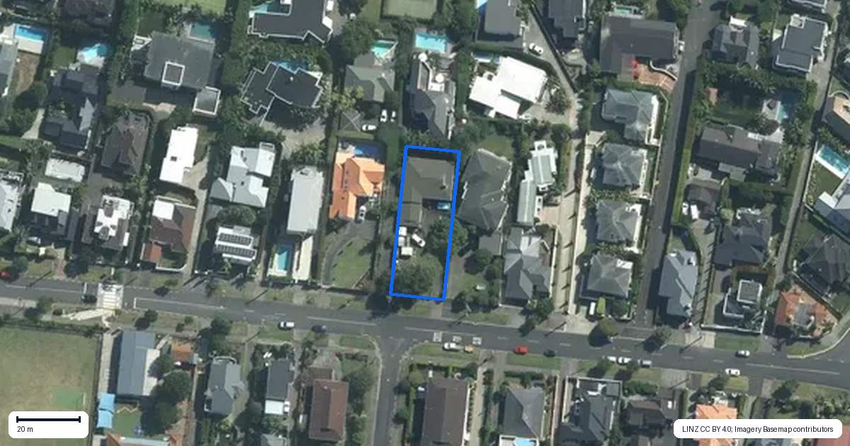 Property context map for 28 Rawhitiroa Road, Kohimarama, Auckland