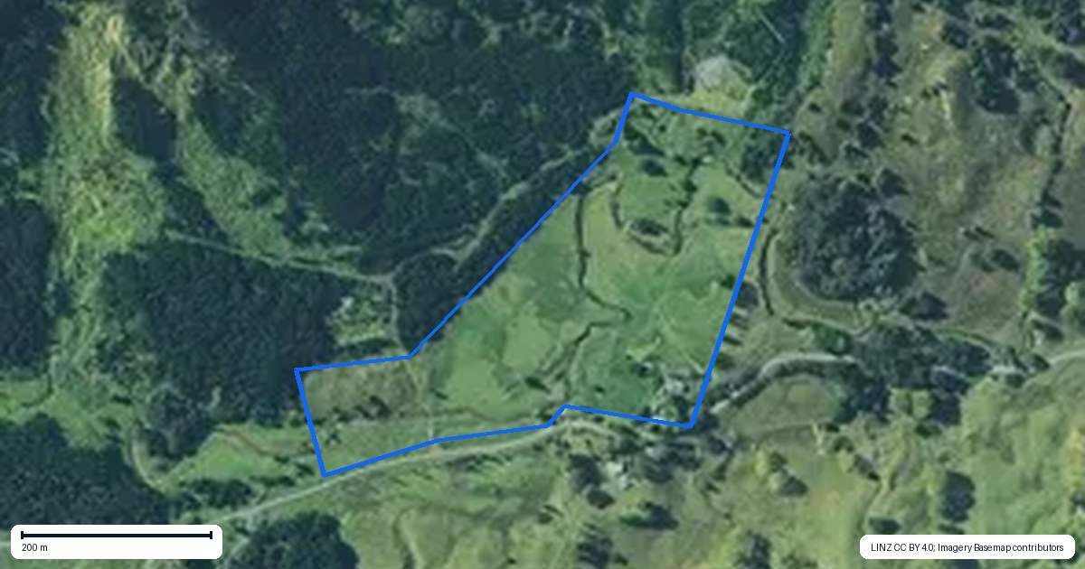 Property context map for 2218 Tangowahine Valley Road, Tangowahine, Dargaville