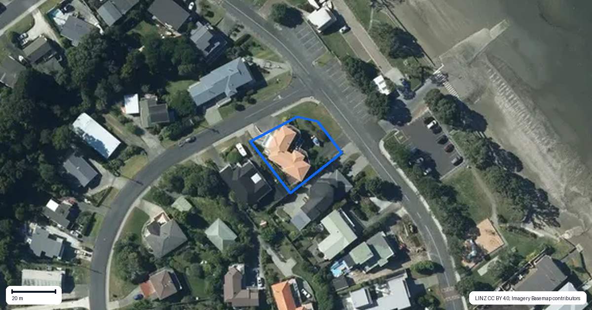 Property context map for 27 Gordon Craig Place, Algies Bay
